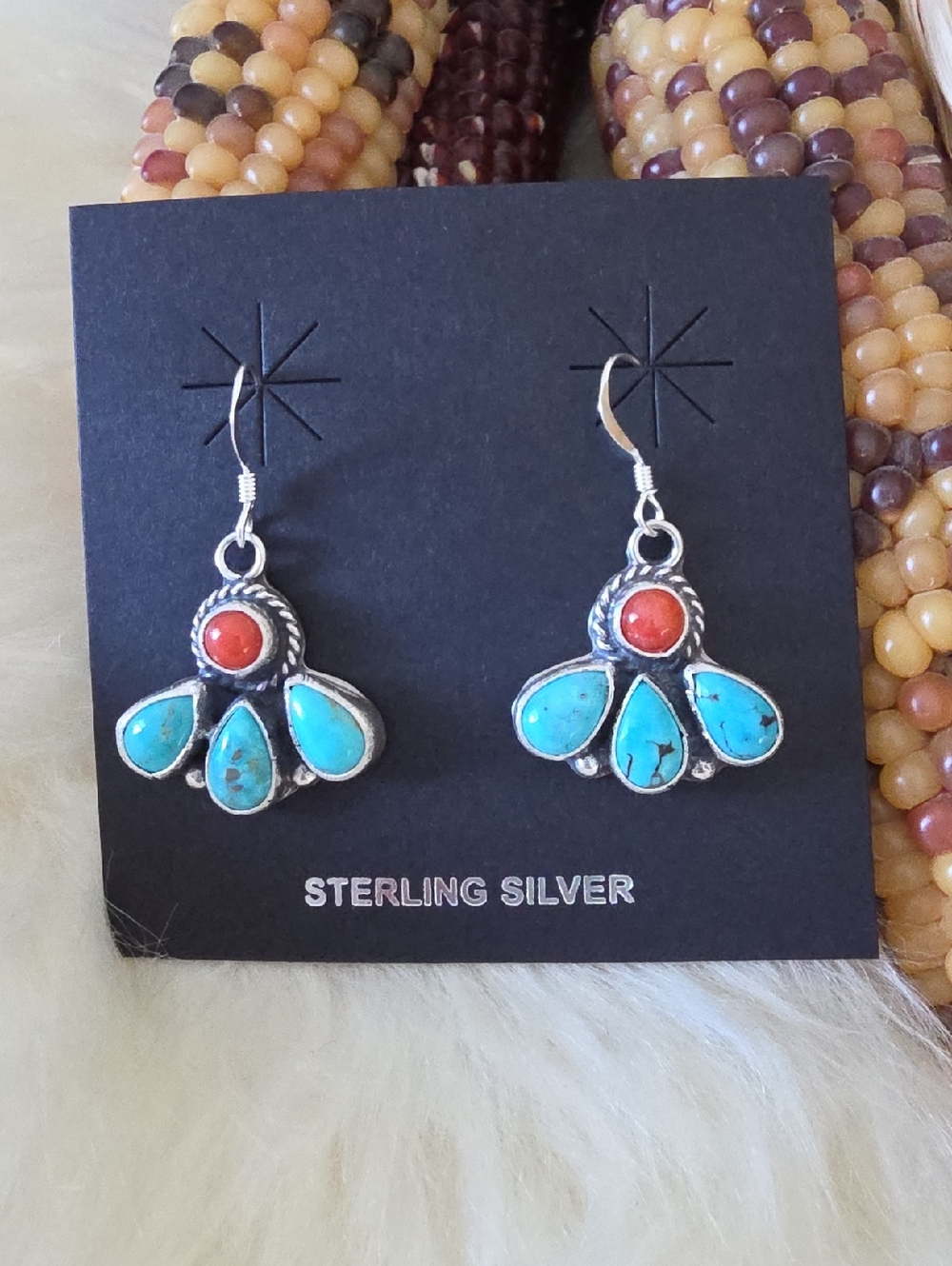 Gorgeous NWOT Native American Navajo Turquouise & Coral Dangle Cluster Earrings